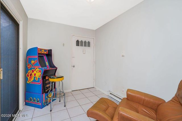 71 Patrick Henry Square A, Freehold, NJ 07728
