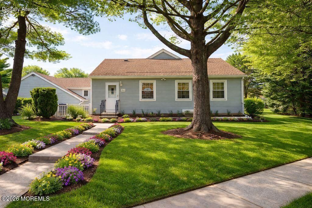71 Patrick Henry Square A, Freehold, NJ 07728