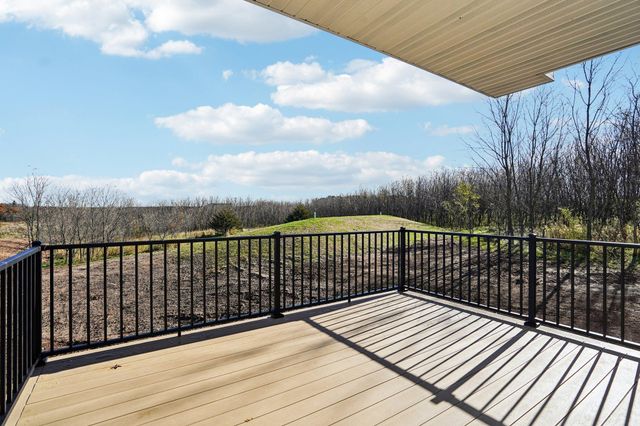 18866 Silo Court, Shafer, MN 55074