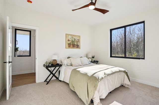 18866 Silo Court, Shafer, MN 55074