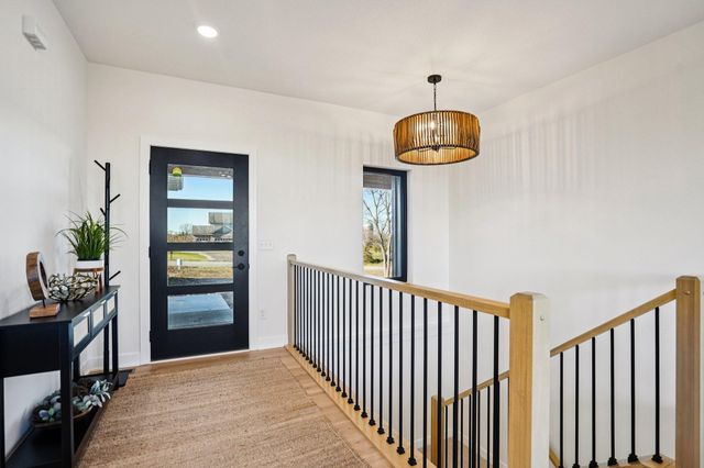 18866 Silo Court, Shafer, MN 55074