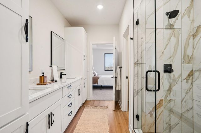 18866 Silo Court, Shafer, MN 55074