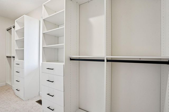 18866 Silo Court, Shafer, MN 55074