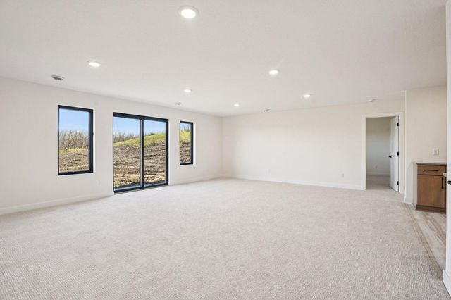 18866 Silo Court, Shafer, MN 55074