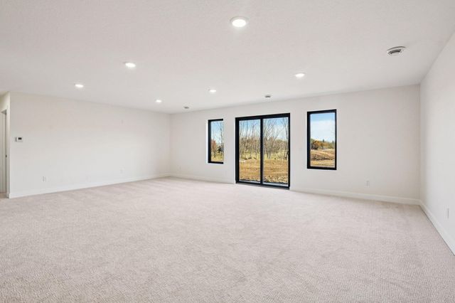 18866 Silo Court, Shafer, MN 55074