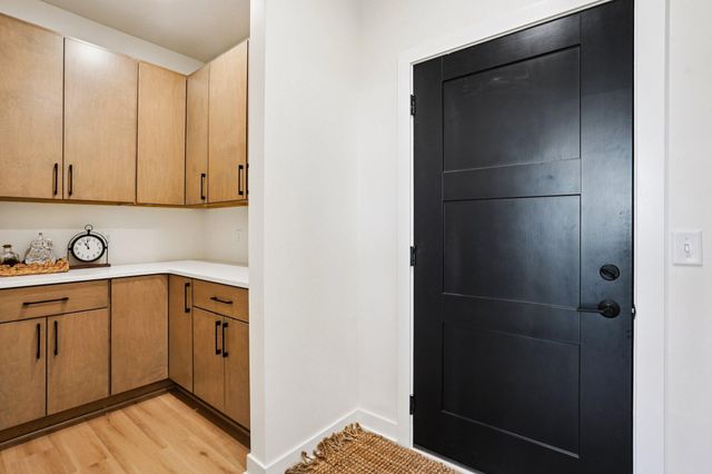 18866 Silo Court, Shafer, MN 55074