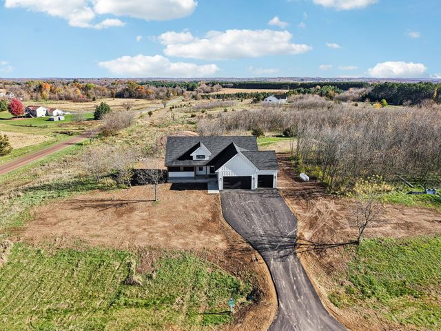 18866 Silo Court, Shafer, MN 55074