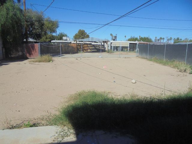 951 E Ave. A, Blythe, CA 92225