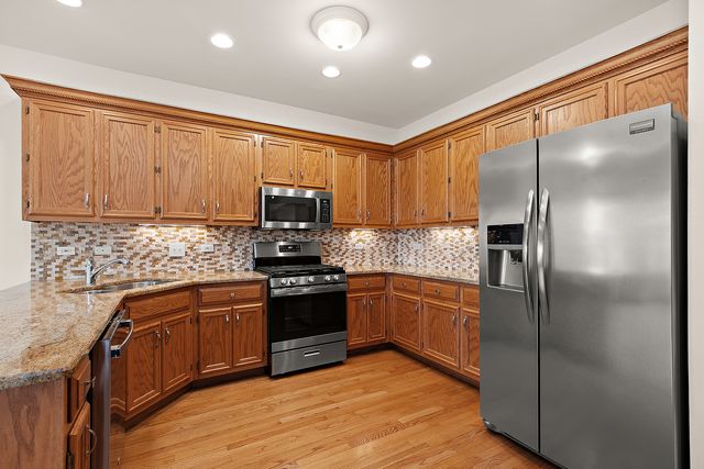 16733 Summercrest Avenue, Orland Park, IL 60467