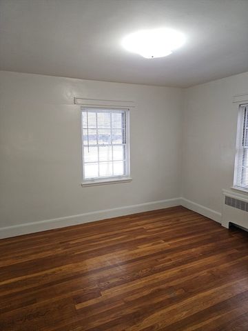 24 Aldrich 2, Watertown, MA 02472