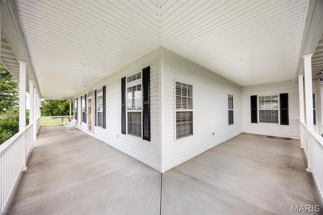 14218 Schuster Road, Pocahontas, IL 62275