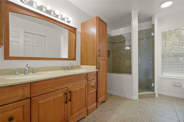 5160 WOOD RIDGE COURT, Ocoee, FL 34761