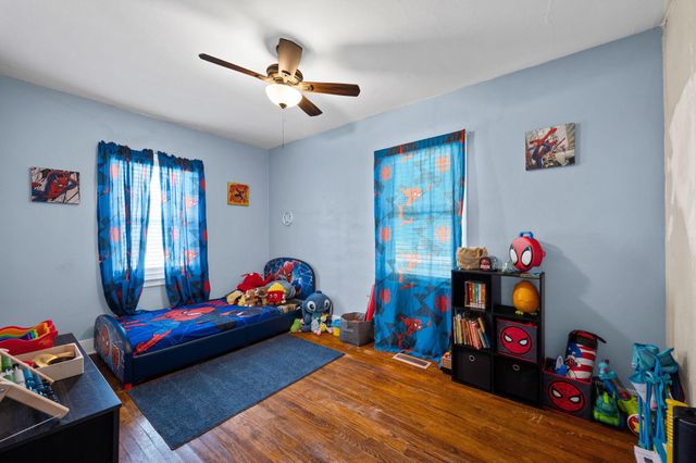 616 Carden Avenue, Rossville, GA 30741