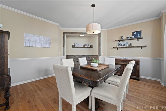 3520 Timber Creek Lane, Naperville, IL 60565