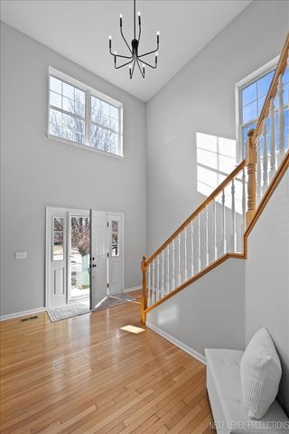 3520 Timber Creek Lane, Naperville, IL 60565