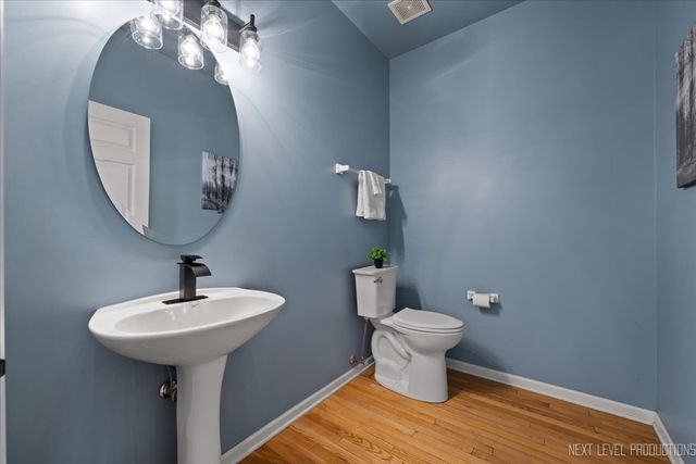 3520 Timber Creek Lane, Naperville, IL 60565