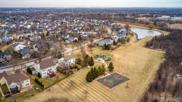 3520 Timber Creek Lane, Naperville, IL 60565