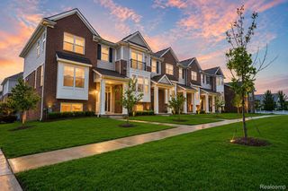 49701 Lantern Way, Canton Charter Township, MI 48188