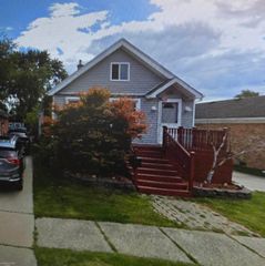 27726 Joan Street, St Clair Shores, MI 48081