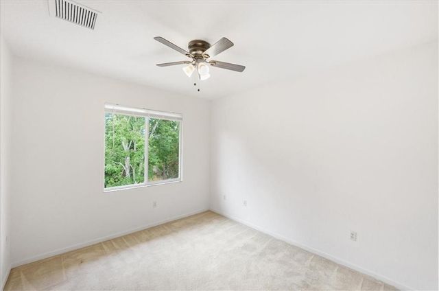 2597 Stockbridge Square SW 2597, Vero Beach, FL 32962