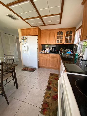 15070 SW 49th Ln D106, Miami, FL 33185