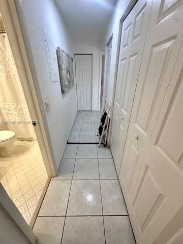 15070 SW 49th Ln D106, Miami, FL 33185