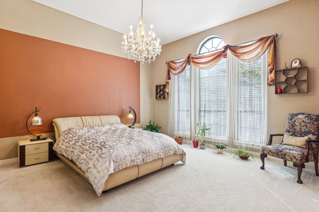 3825 Montecito Drive, Denton, TX 76205