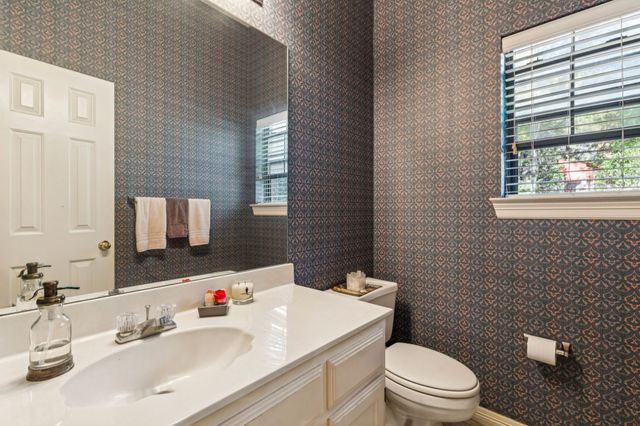 3825 Montecito Drive, Denton, TX 76205