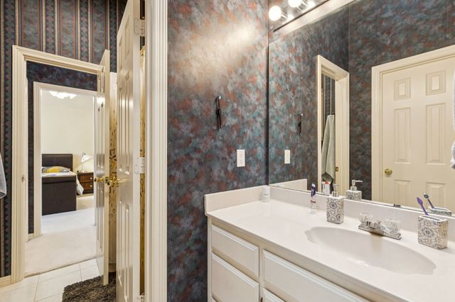 3825 Montecito Drive, Denton, TX 76205