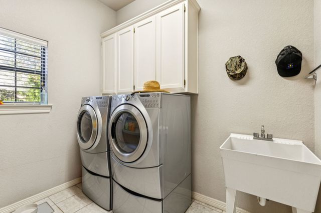 3825 Montecito Drive, Denton, TX 76205