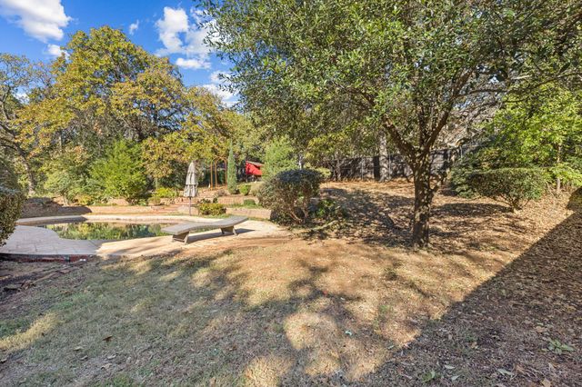 3825 Montecito Drive, Denton, TX 76205