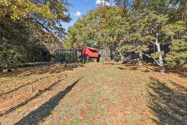 3825 Montecito Drive, Denton, TX 76205