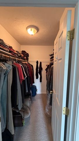 308 Erin Rd 308, Stoughton, MA 02072
