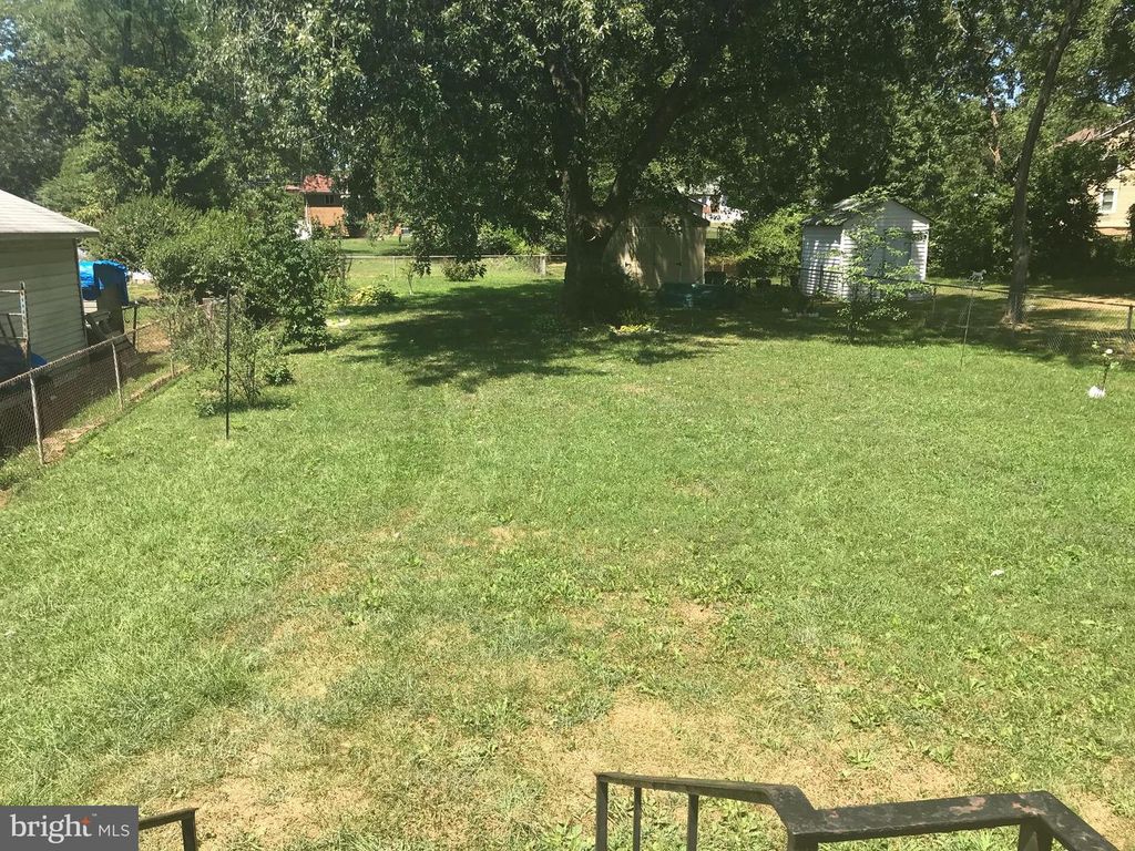 4632 LACY AVE, Suitland, MD 20746