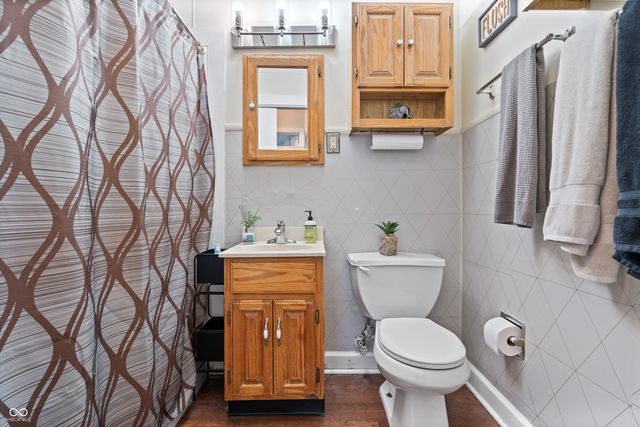 2837 Caroline Avenue, Indianapolis, IN 46218