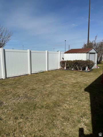 3086 JUSTICE ST, West Valley City, UT 84119