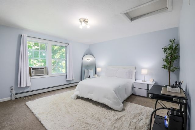 22-B Bancroft St, Worcester, MA 01610