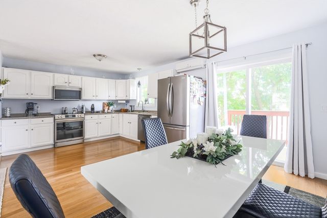 22-B Bancroft St, Worcester, MA 01610