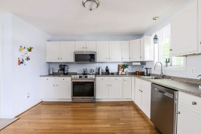 22-B Bancroft St, Worcester, MA 01610