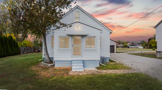 18905 Voiland Street, Roseville, MI 48066