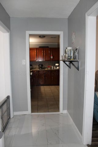 613 S MADDOX Avenue, Dumas, TX 79029