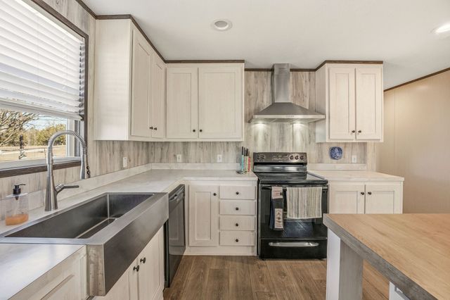 308 N Lakeview Drive, Palo Pinto, TX 76484