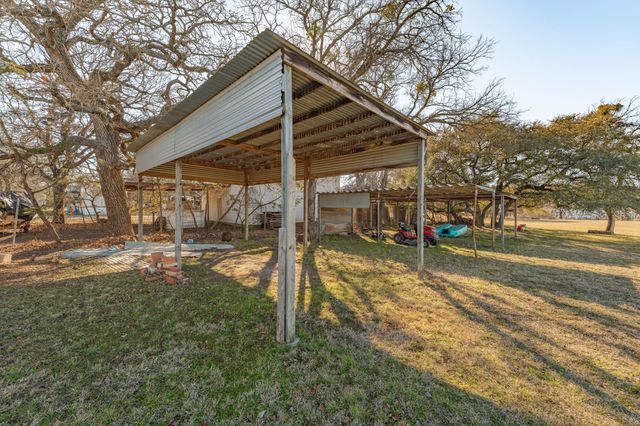 308 N Lakeview Drive, Palo Pinto, TX 76484
