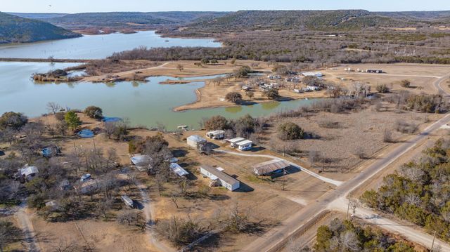 308 N Lakeview Drive, Palo Pinto, TX 76484