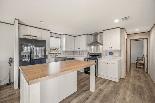 308 N Lakeview Drive, Palo Pinto, TX 76484