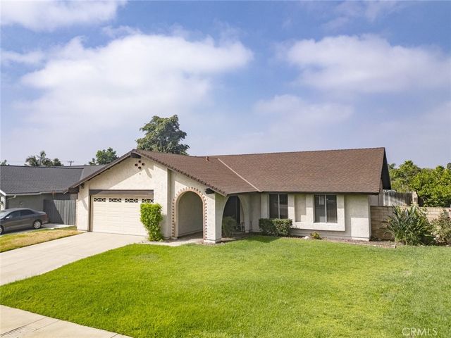 11054 Wesley Avenue, Montclair, CA 91763