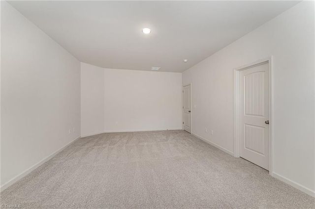 5910 Crossview Drive, Kernersville, NC 27284