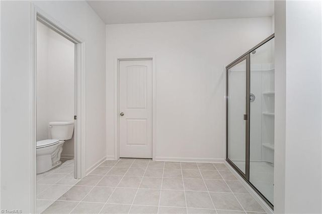 5910 Crossview Drive, Kernersville, NC 27284