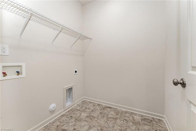 5910 Crossview Drive, Kernersville, NC 27284