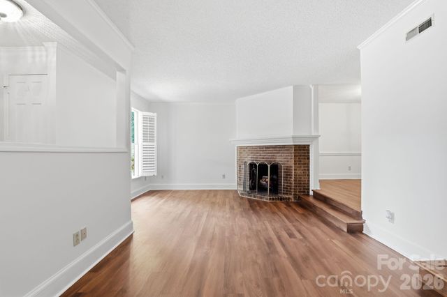 2500 Round Table Road E, Monroe, NC 28110